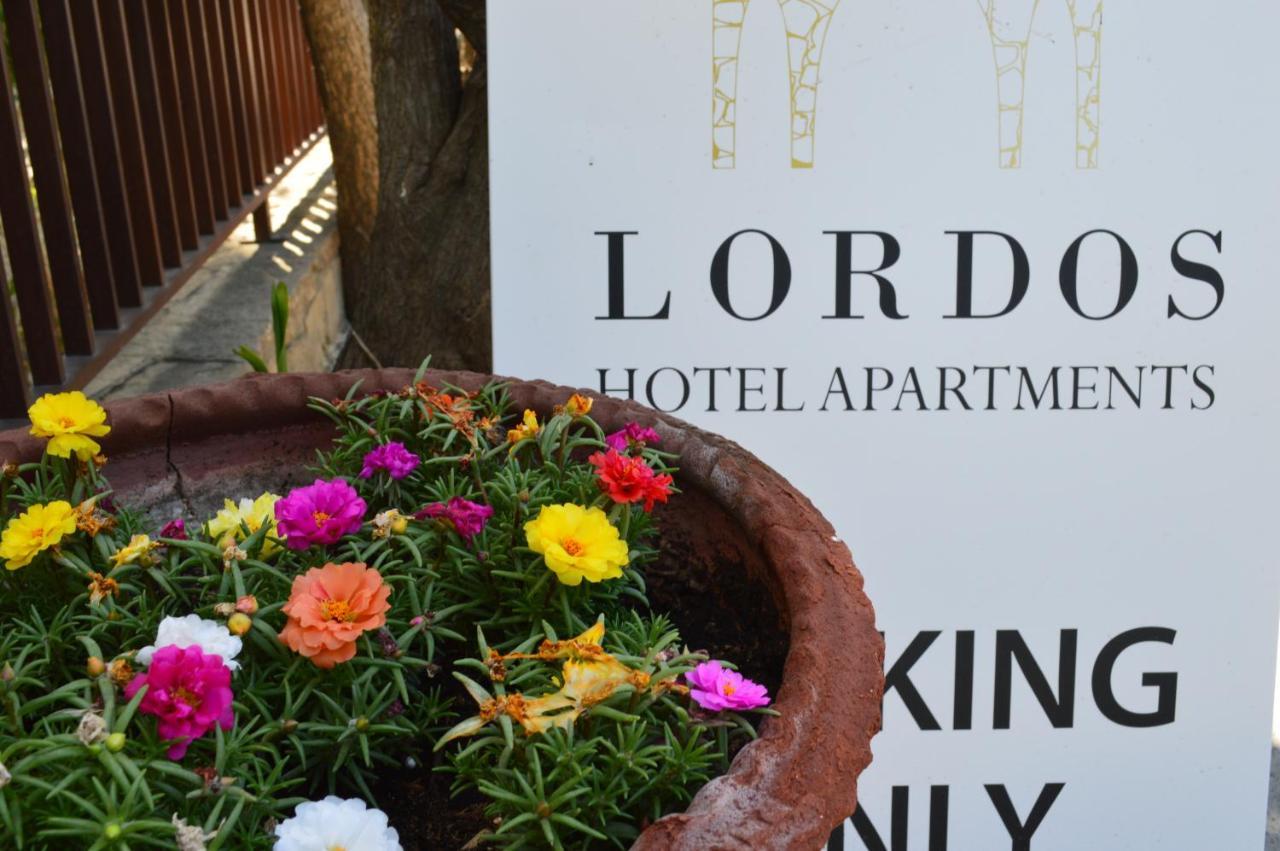 Lordos Hotel Apartments Nicosia Exterior foto